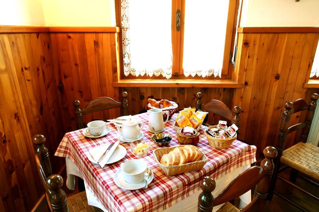Hotel Edelweiss ヴィルヌーヴ エクステリア 写真